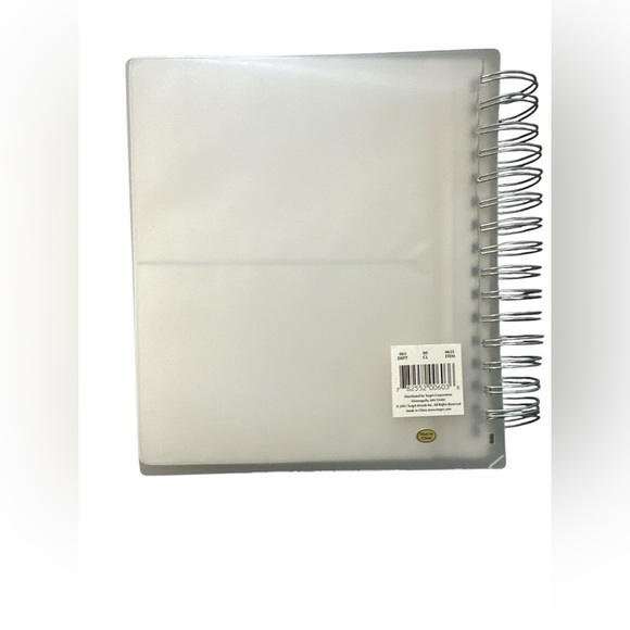 Two NWOT Elegant Cream Wedding Photo Albums - Picture 3 of 9